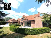 MAISON A VENDRE - MOUCHIN - 286 m2 - 990 000 €